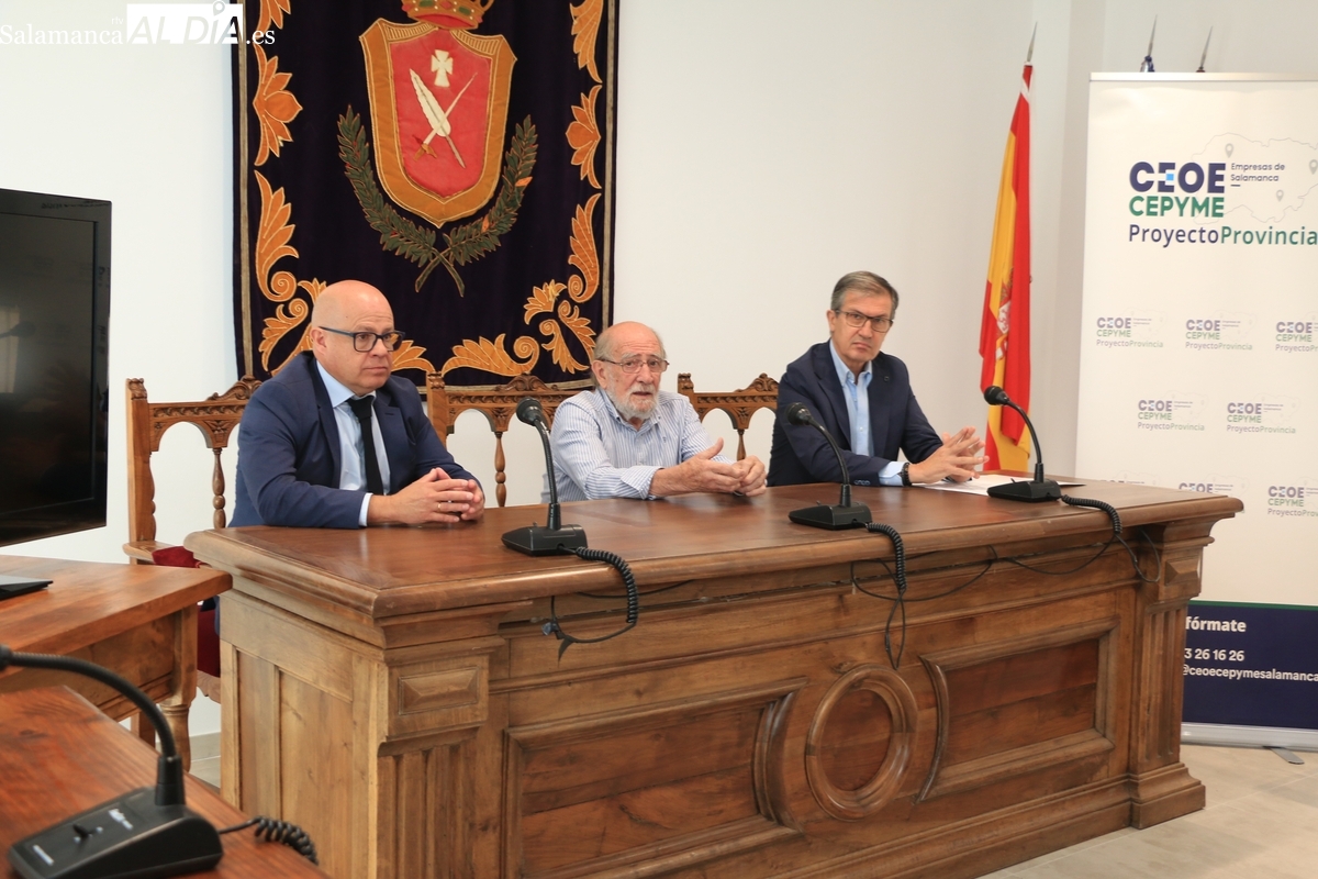 CEOE abre oficina en Vitigudino para asesorar a empresas