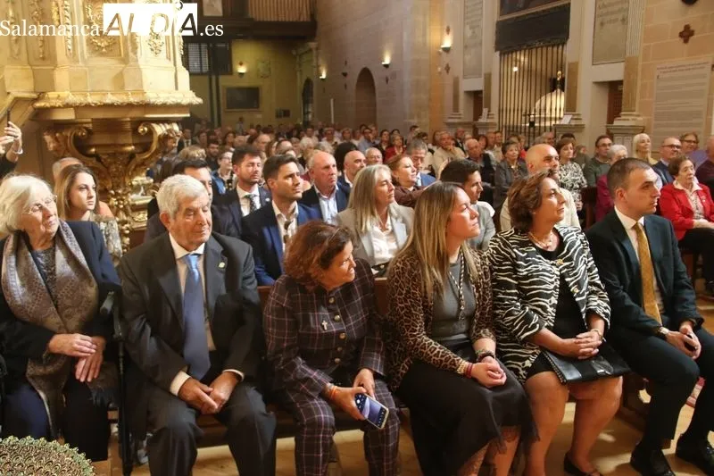 Foto 9 - Las palabras del prior Miguel &Aacute;ngel Gonz&aacute;lez como Hijo Adoptivo de Alba: "Regalo este honor a la Santa"