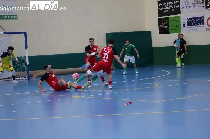 Foto 14 - El Piensos Dur&aacute;n Albense se estrena con autoridad ante su afici&oacute;n (6-3)