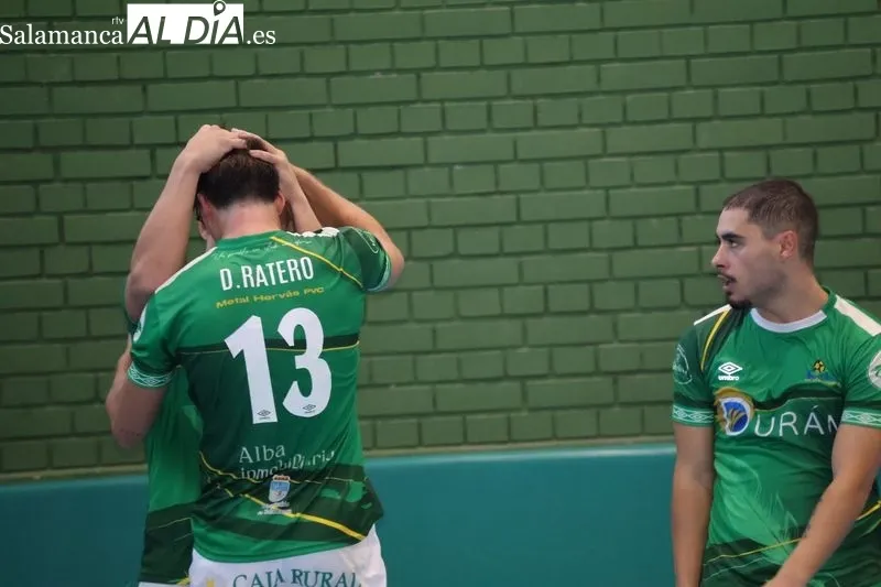 Foto 6 - El Piensos Dur&aacute;n Albense se estrena con autoridad ante su afici&oacute;n (6-3)