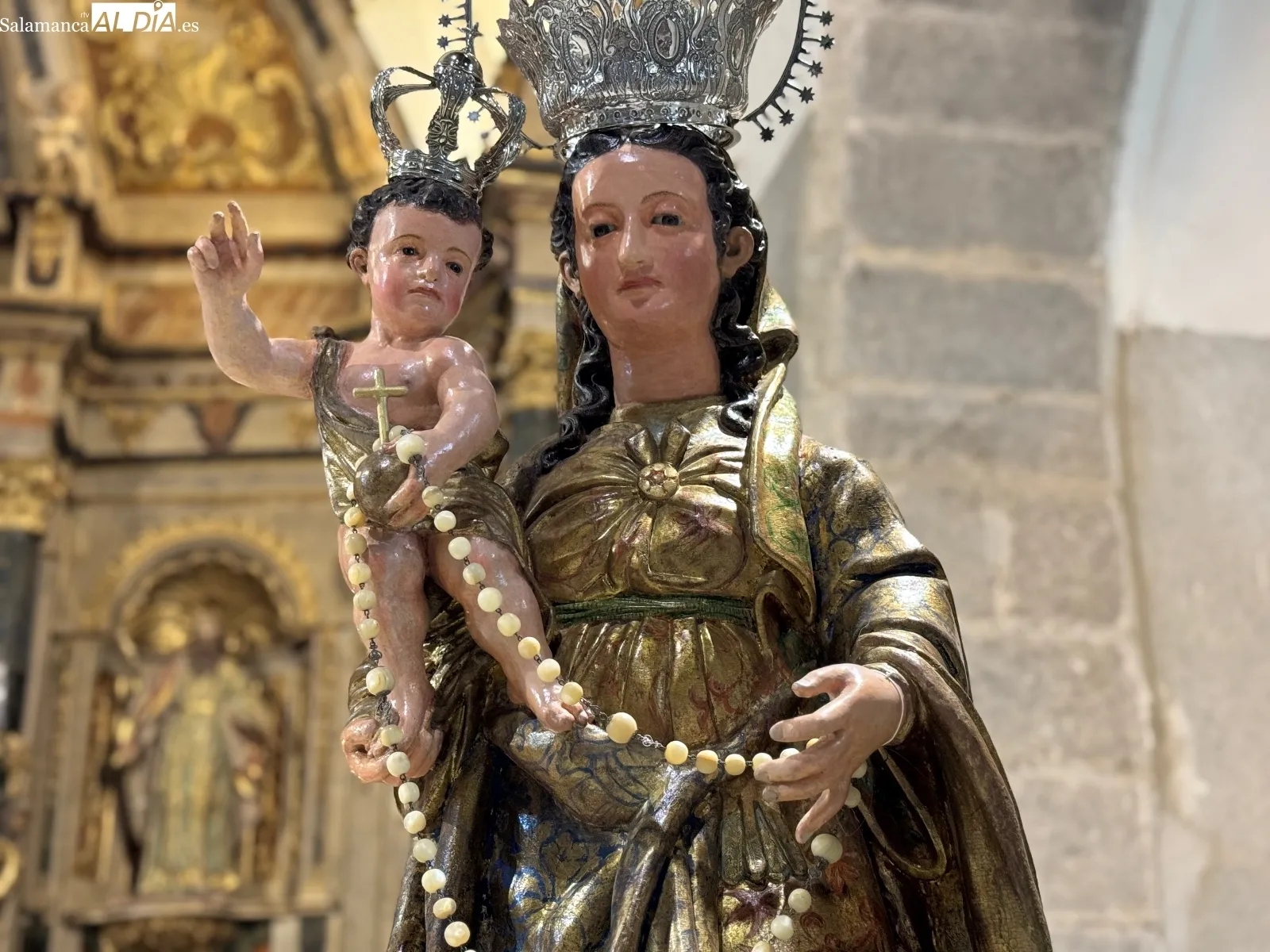 Foto 3 - Mancera de Abajo celebra con fervor el d&iacute;a grande de sus &lsquo;fiestas chicas&rsquo; en honor a la Virgen del Rosario