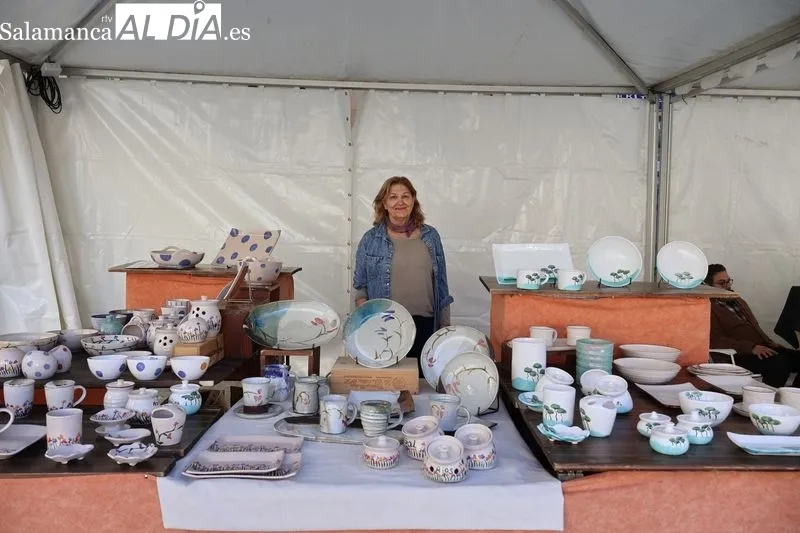 Foto 8 - La Feria del Barro de Alba de Tormes abre su quinta edici&oacute;n con artesanos de toda Espa&ntilde;a