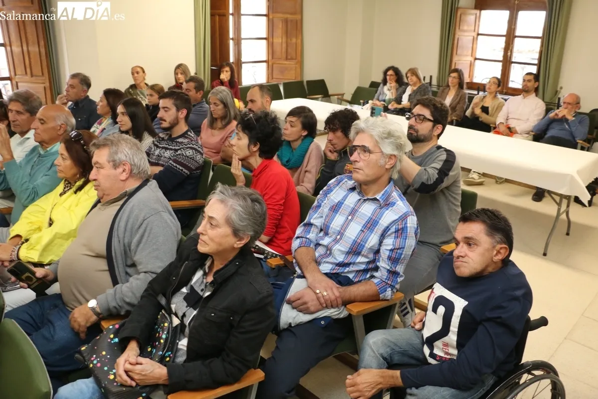Presentación en Lumbrales del proyecto 'Territorio Joven', de la Asociación de Turismo Arribes del Duero / CORRAL