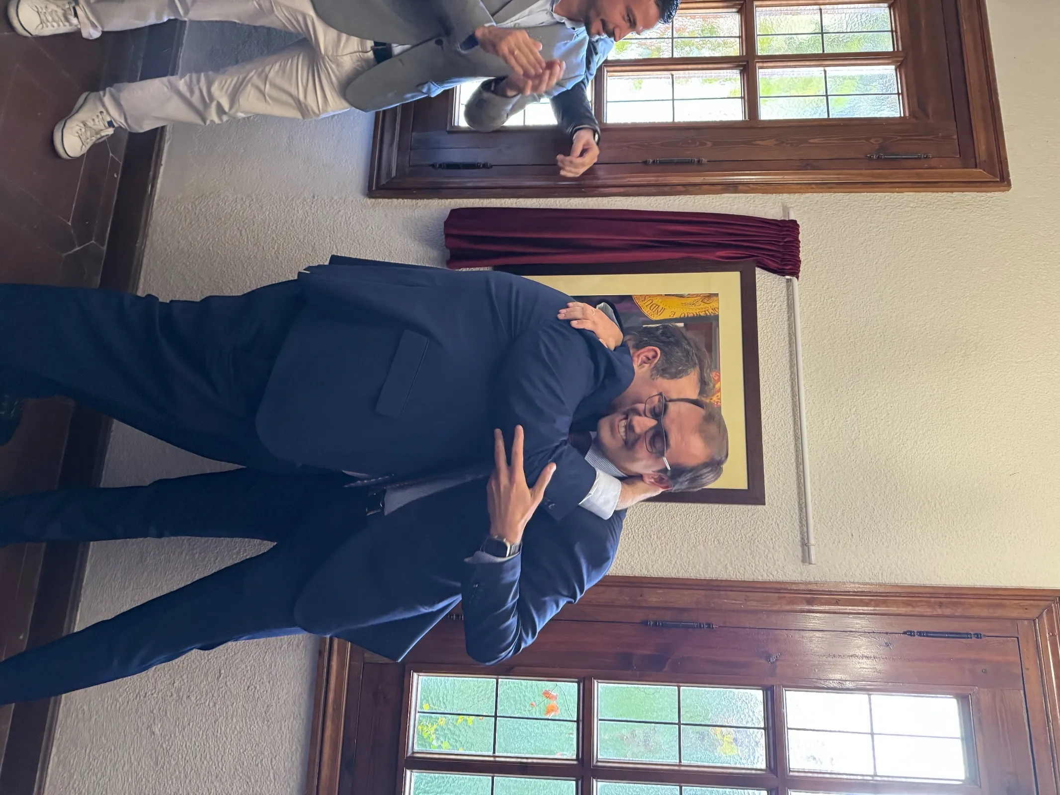 Benjamín Crespo recibe la Medalla al Mérito de la Cámara de Comercio por su gestión de casi una década