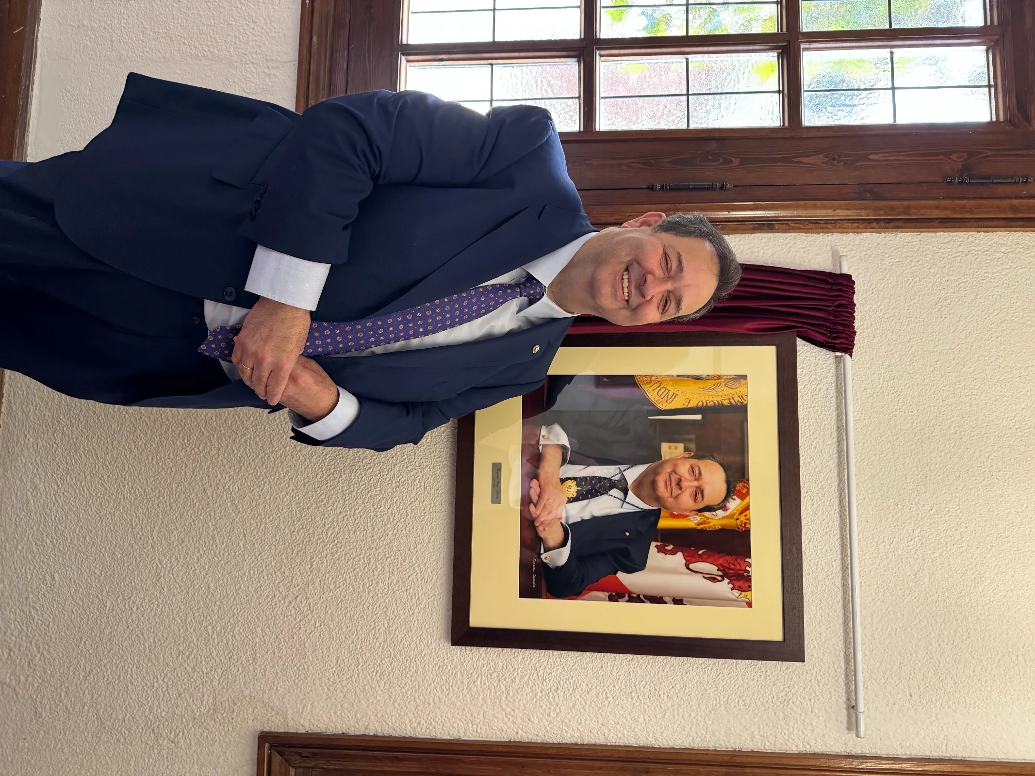Benjamín Crespo recibe la Medalla al Mérito de la Cámara de Comercio por su gestión de casi una década