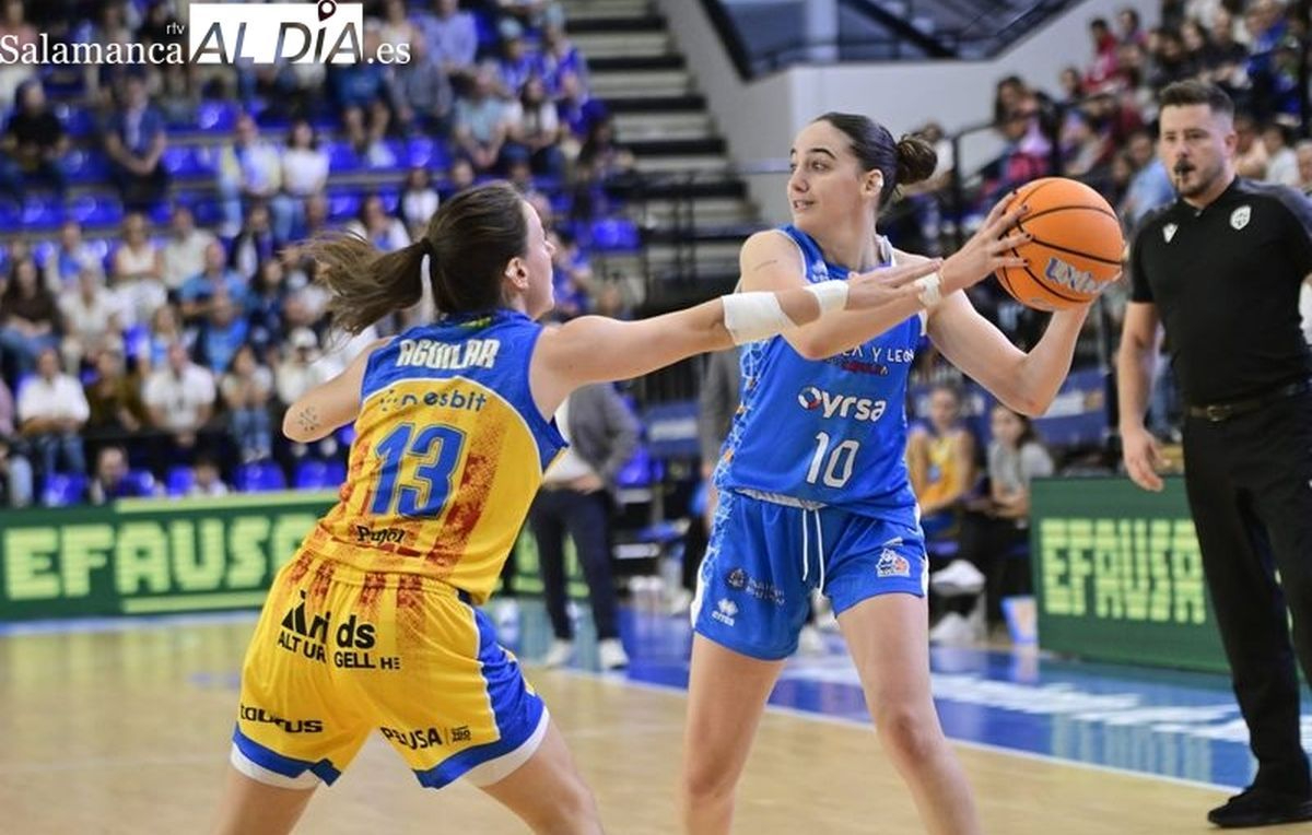 Iyana Martín lidera a Perfumerías Avenida en su regreso