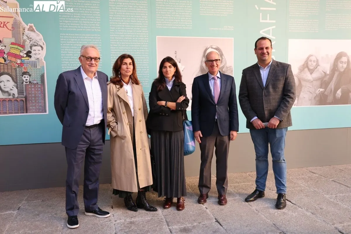 Inauguración en el Palacio de la Salina de la muestra que descubre la faceta artística más desconocida de Carmen Martín Gaite con 80 de sus collages. Foto de David Sañudo