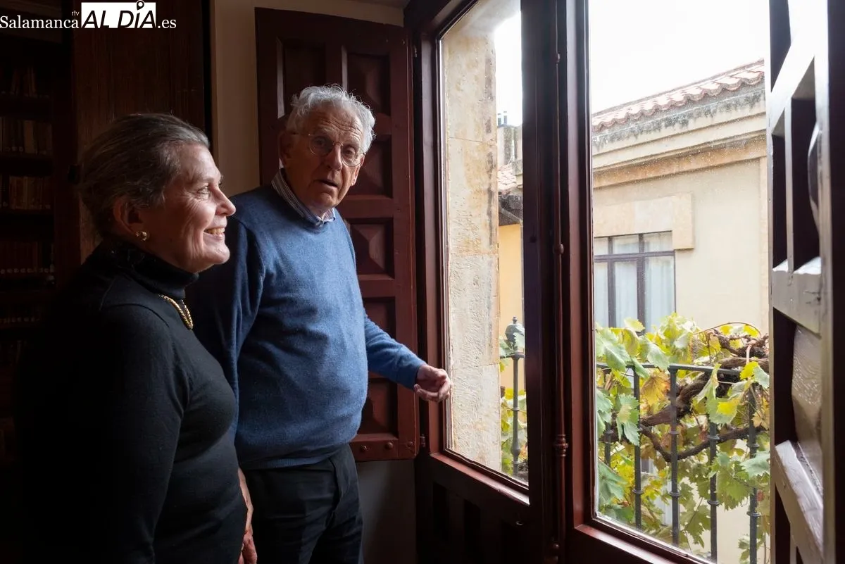 Jean-Claude y Colette Rabaté en la Casa Museo Unamuno. Foto de Carmen Borrego