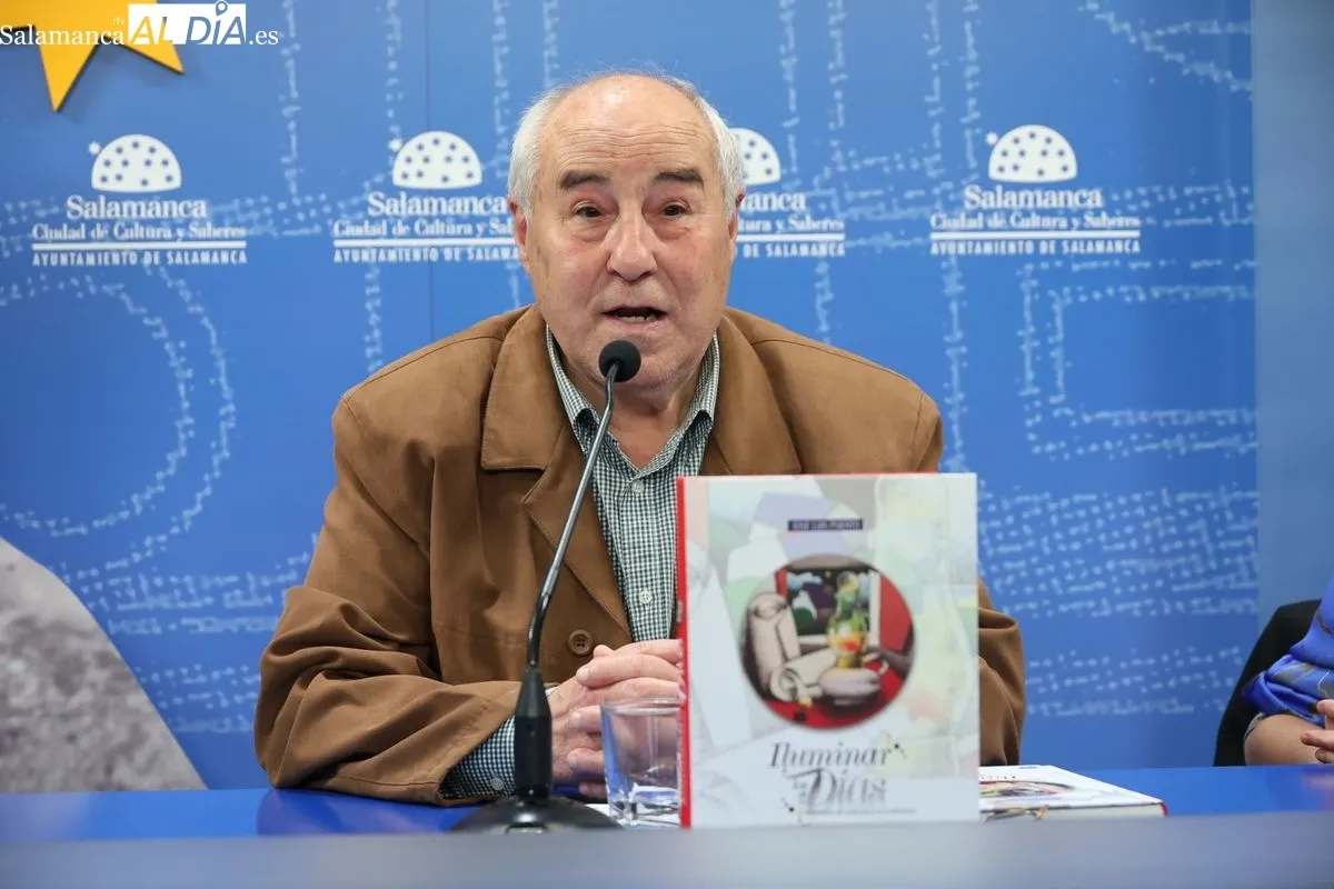 La Sala de la Palabra ha acogido la presentación del nuevo libro de José Luis Puerto. Foto: David Sañudo