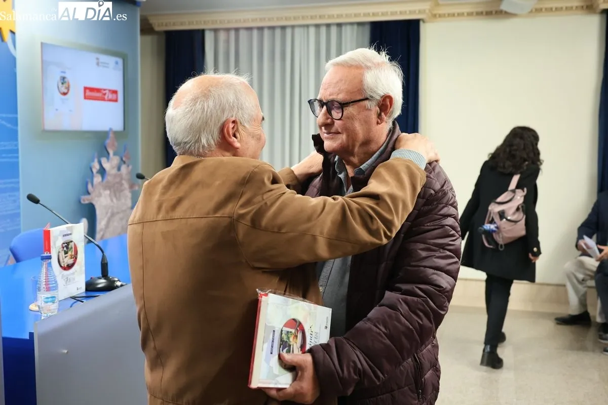 La Sala de la Palabra ha acogido la presentación del nuevo libro de José Luis Puerto. Foto: David Sañudo