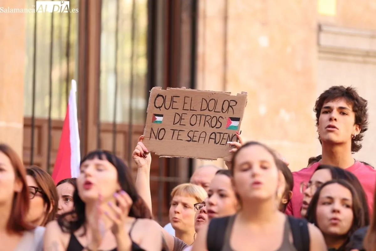 Manifestación de estudiantes en Salamanca contra el genocidio del pueblo palestino. Foto de David Sañudo