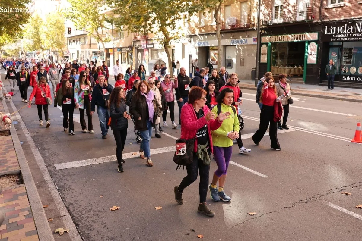 Marcha participativa de la Carrera Popular y Solidaria de los 1.000 Pasos. Fotos: David Sañudo