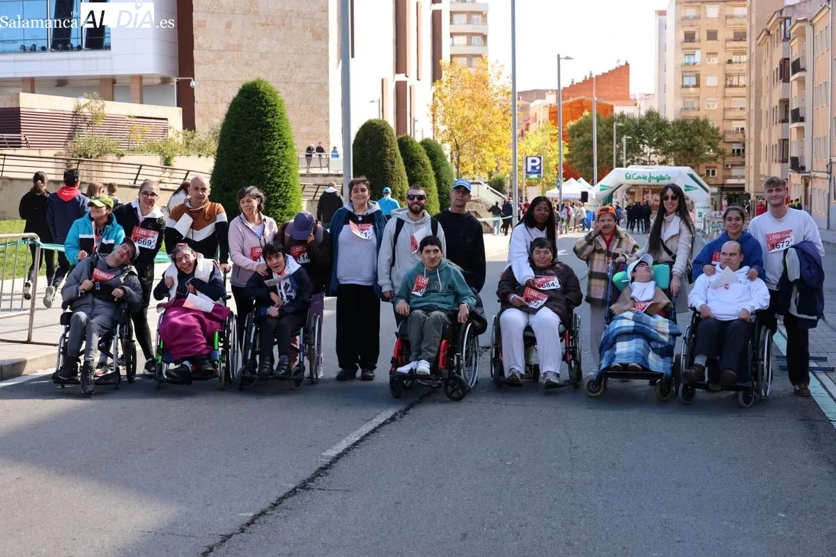 Marcha participativa de la Carrera Popular y Solidaria de los 1.000 Pasos. Fotos: David Sañudo