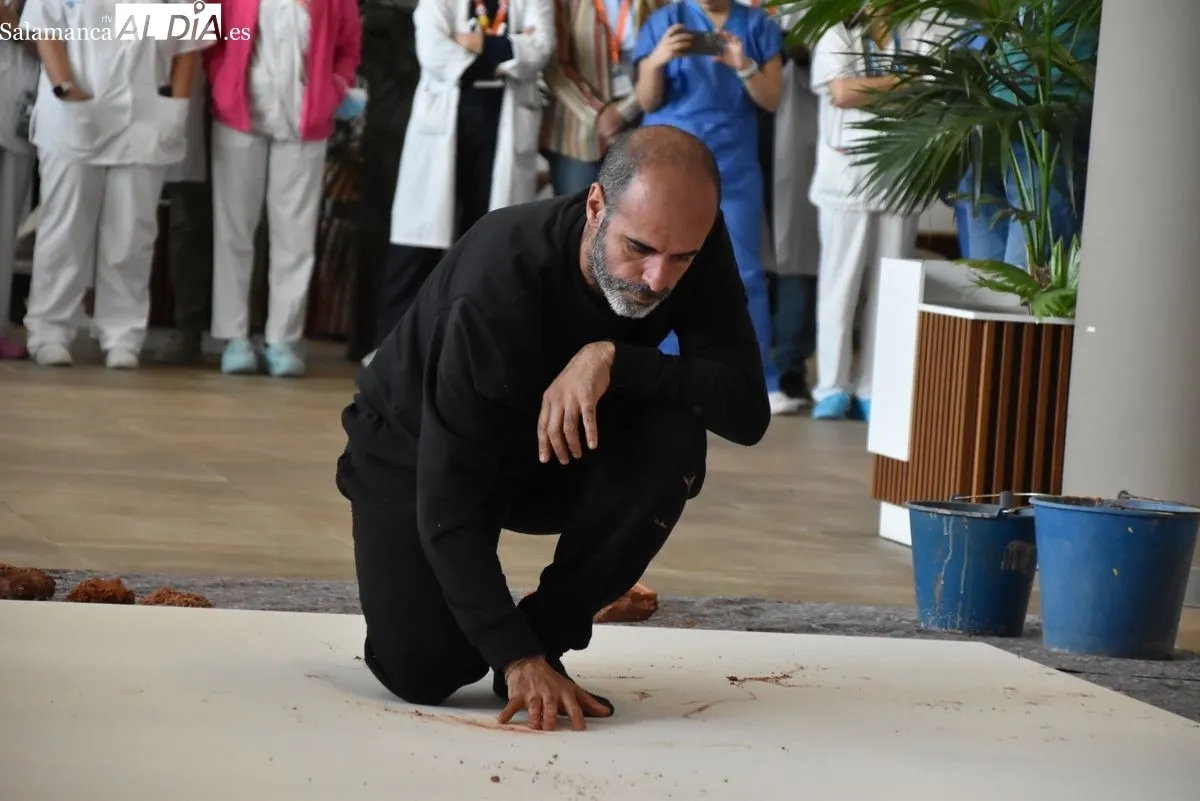 'Latidos de barro' en el Hospital de Salamanca | Fotos: T.S.