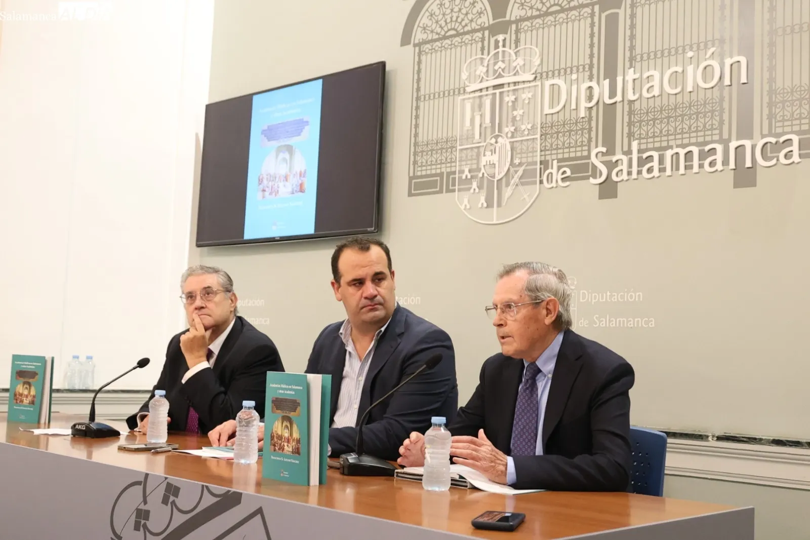 Presentación de 'Academias Médicas en Salamanca' | Fotos: David Sañudo