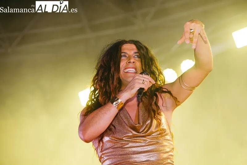 Foto 15 - El Lalala de Shakira para el Mundial de Brasil conquista el XXXIV Concurso de Play Back Adultos