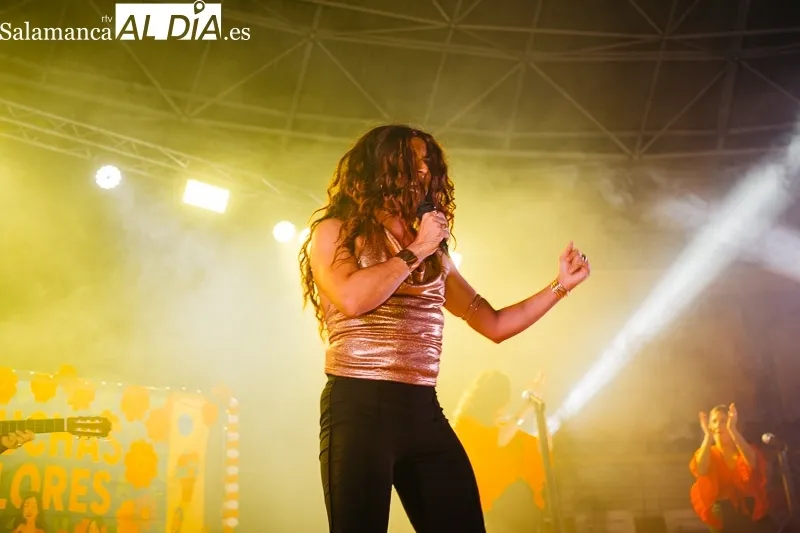 Foto 13 - El Lalala de Shakira para el Mundial de Brasil conquista el XXXIV Concurso de Play Back Adultos