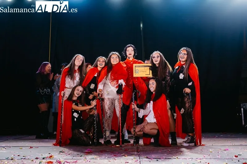 Foto 5 - El Lalala de Shakira para el Mundial de Brasil conquista el XXXIV Concurso de Play Back Adultos
