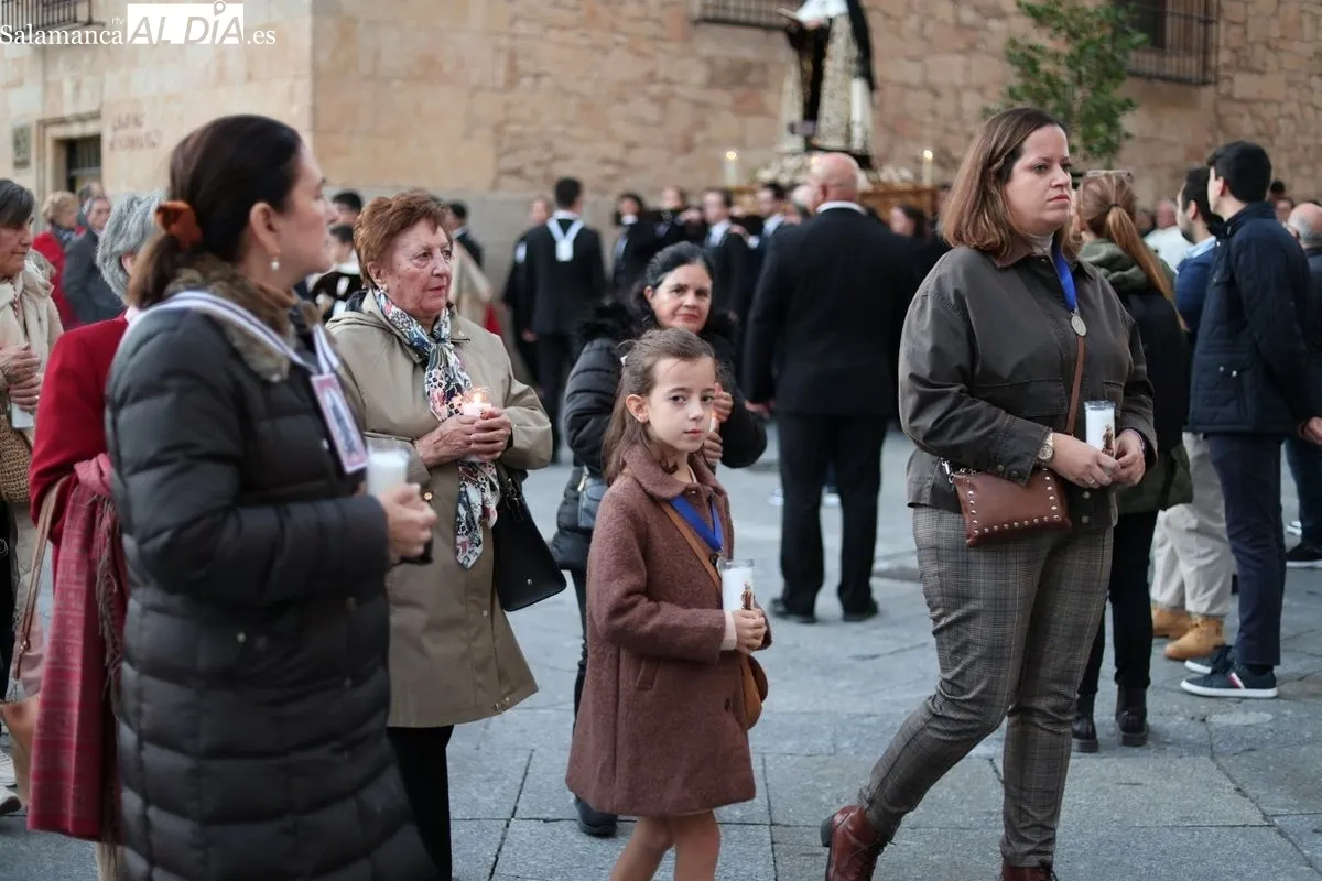 Procesión de Santa Teresa por Salamanca. Foto: David Sañudo