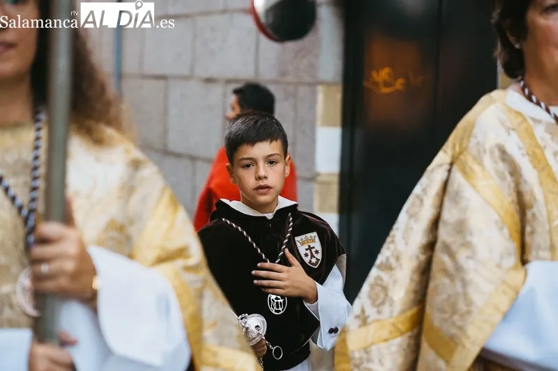 Foto 10 - Procesi&oacute;n de Santa Teresa de Jes&uacute;s y el Santo Brazo en Alba de Tormes