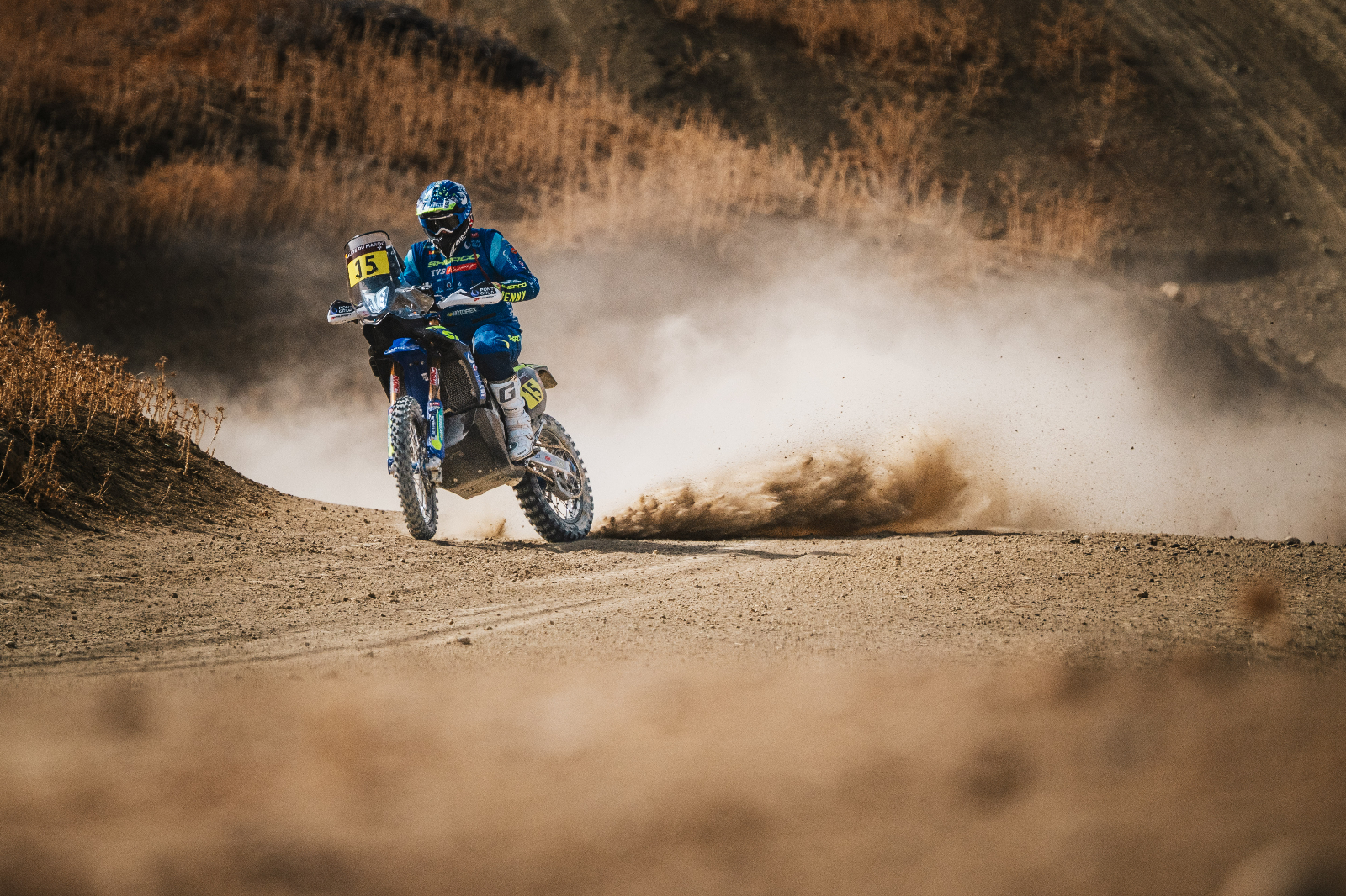 Santolino arranca en Marruecos cauto en una prólogo peligrosa