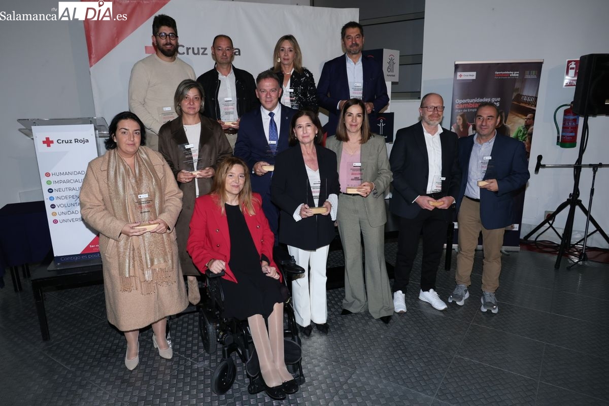 Cruz Roja Salamanca premia el compromiso social de empresas