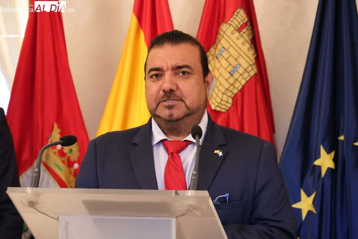 Salamanca nombra Huéspedes Distinguidos a los poetas Juan Carlos Mestre y Salvador Madrid en el marco del XVIII Encuentro de Poetas Iberoamericanos. Foto de David Sañudo