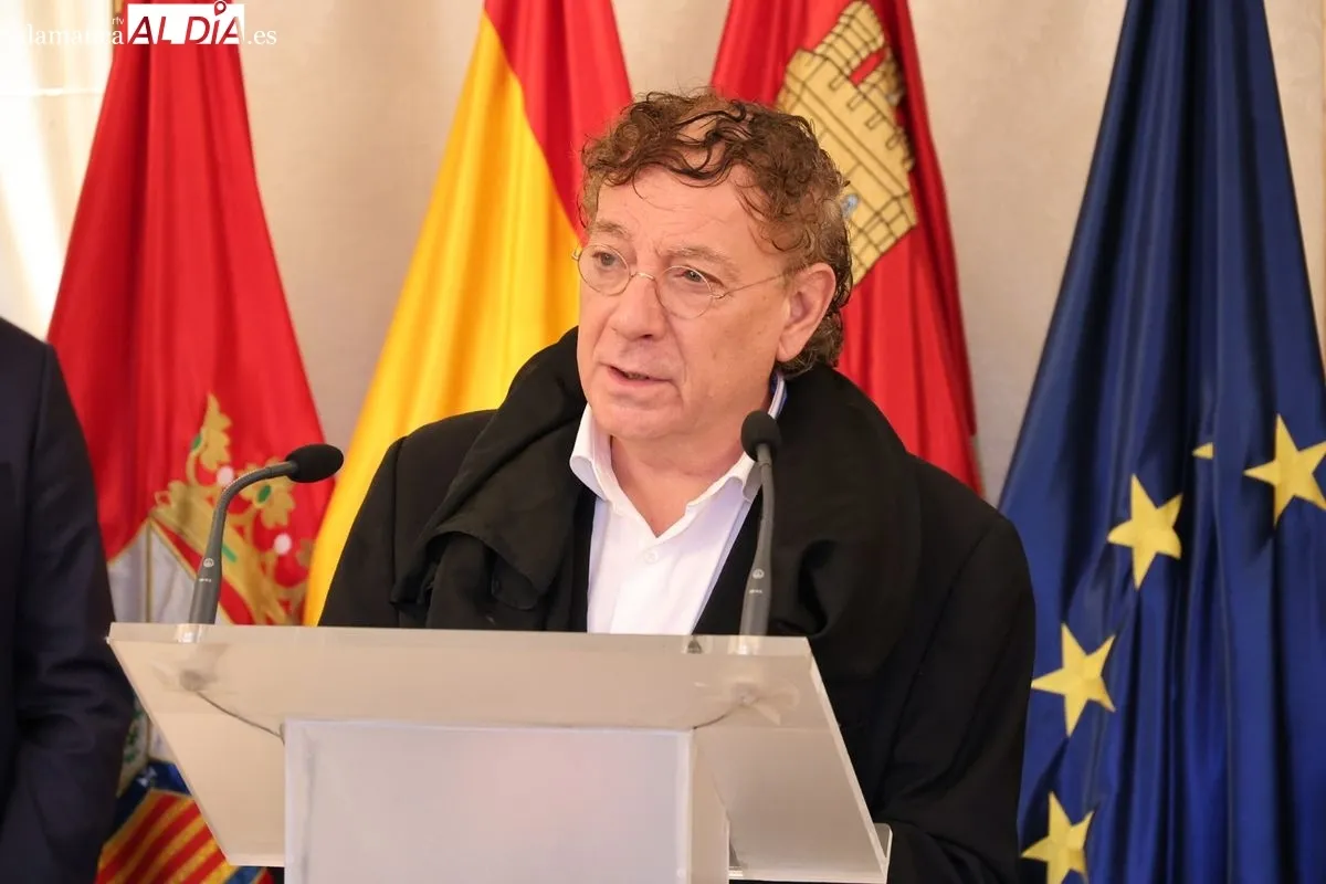 Salamanca nombra Huéspedes Distinguidos a los poetas Juan Carlos Mestre y Salvador Madrid en el marco del XVIII Encuentro de Poetas Iberoamericanos. Foto de David Sañudo