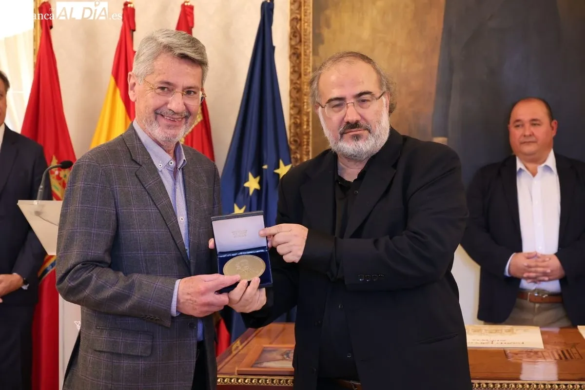 Salamanca nombra Huéspedes Distinguidos a los poetas Juan Carlos Mestre y Salvador Madrid en el marco del XVIII Encuentro de Poetas Iberoamericanos. Foto de David Sañudo