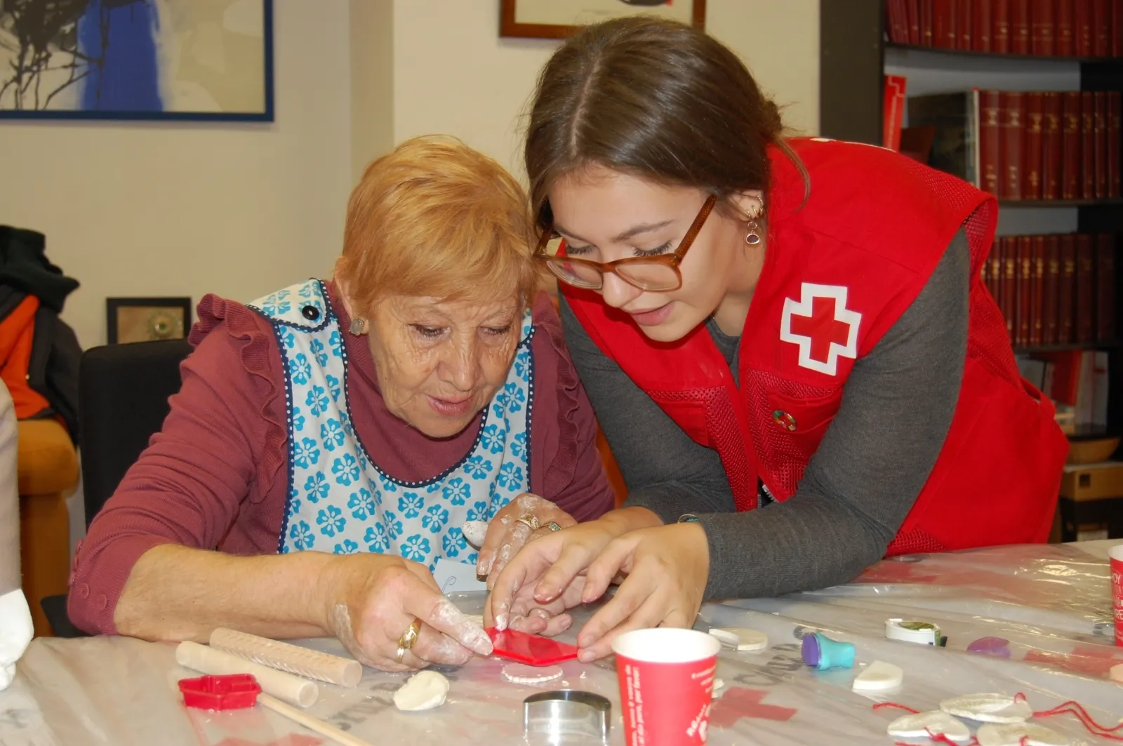 Foto 2 - Cruz Roja Salamanca abre la inscripci&oacute;n de sus actividades gratuitas para mayores 