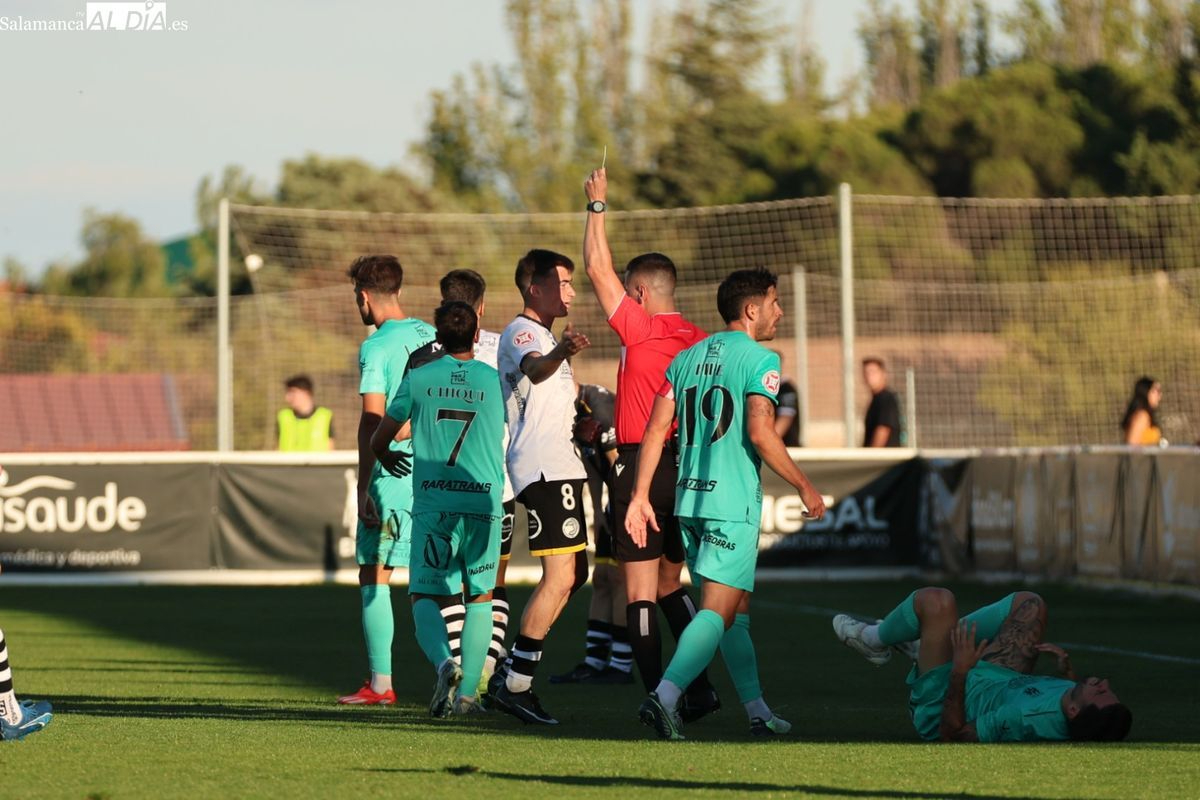 Reina Sofía Salamanca: árbitro denuncia vestuario ocupado