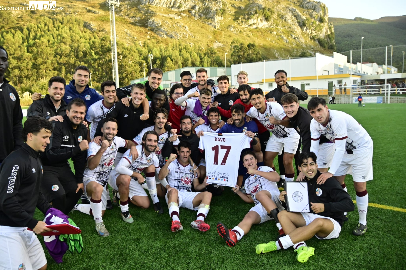 Clasificaciones: Unionistas, colista; Salamanca UDS, en playoff; doblete en fase de ascenso en 3ª RFEF; Avenida, DH...