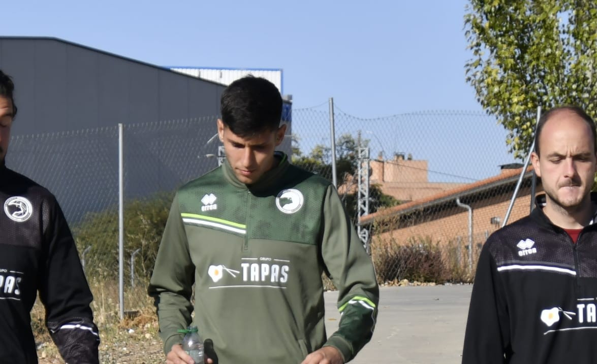 Álvaro Santiago, alrededor de dos meses de baja en Unionistas por una lesión