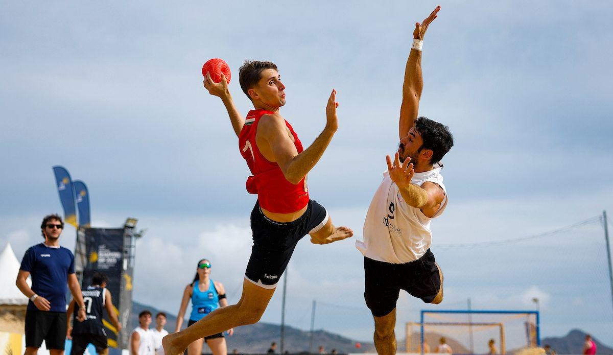 FOTOS | Borja Gutiérrez, del BM Salamanca, segundo mejor defensor de Europa