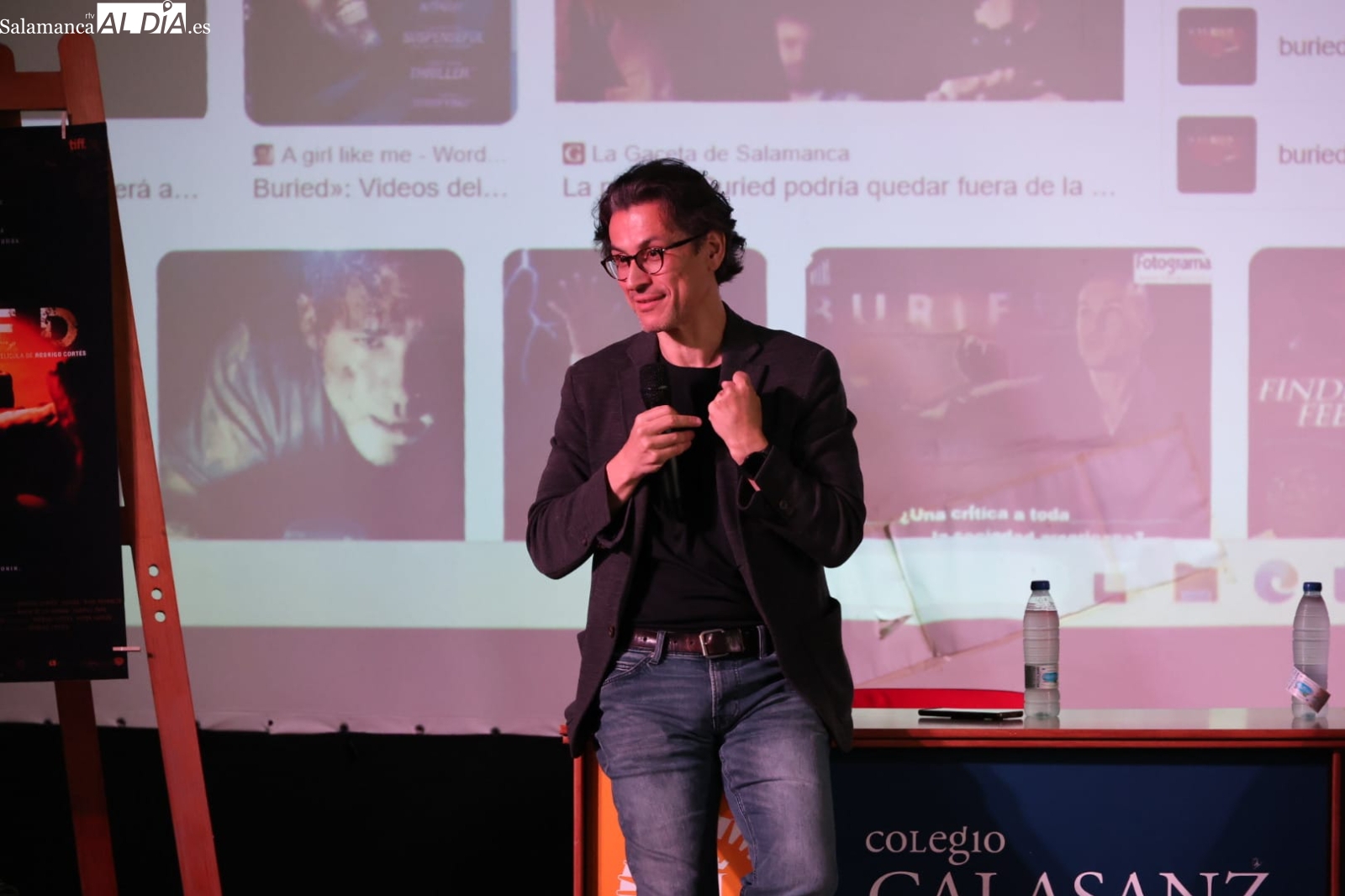 Rodrigo Cortés explica Buried a los alumnos del Calasanz
