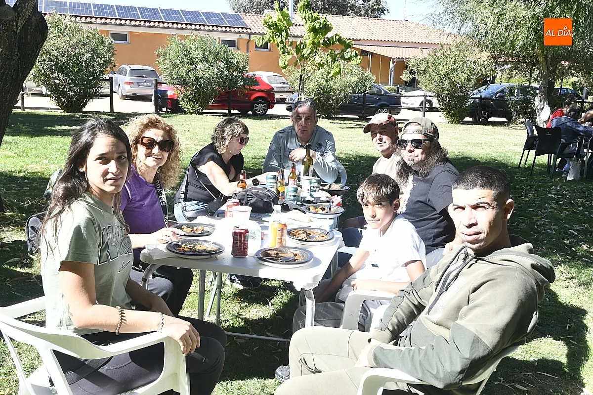 Comida popular fiestas de Alba de Yeltes/ Fotos: Adrián M.Pastor