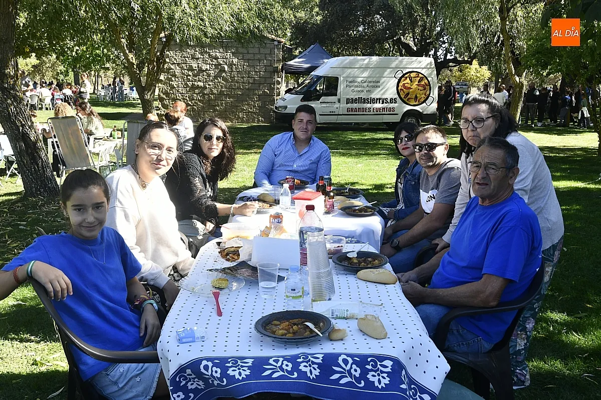 Comida popular fiestas de Alba de Yeltes/ Fotos: Adrián M.Pastor