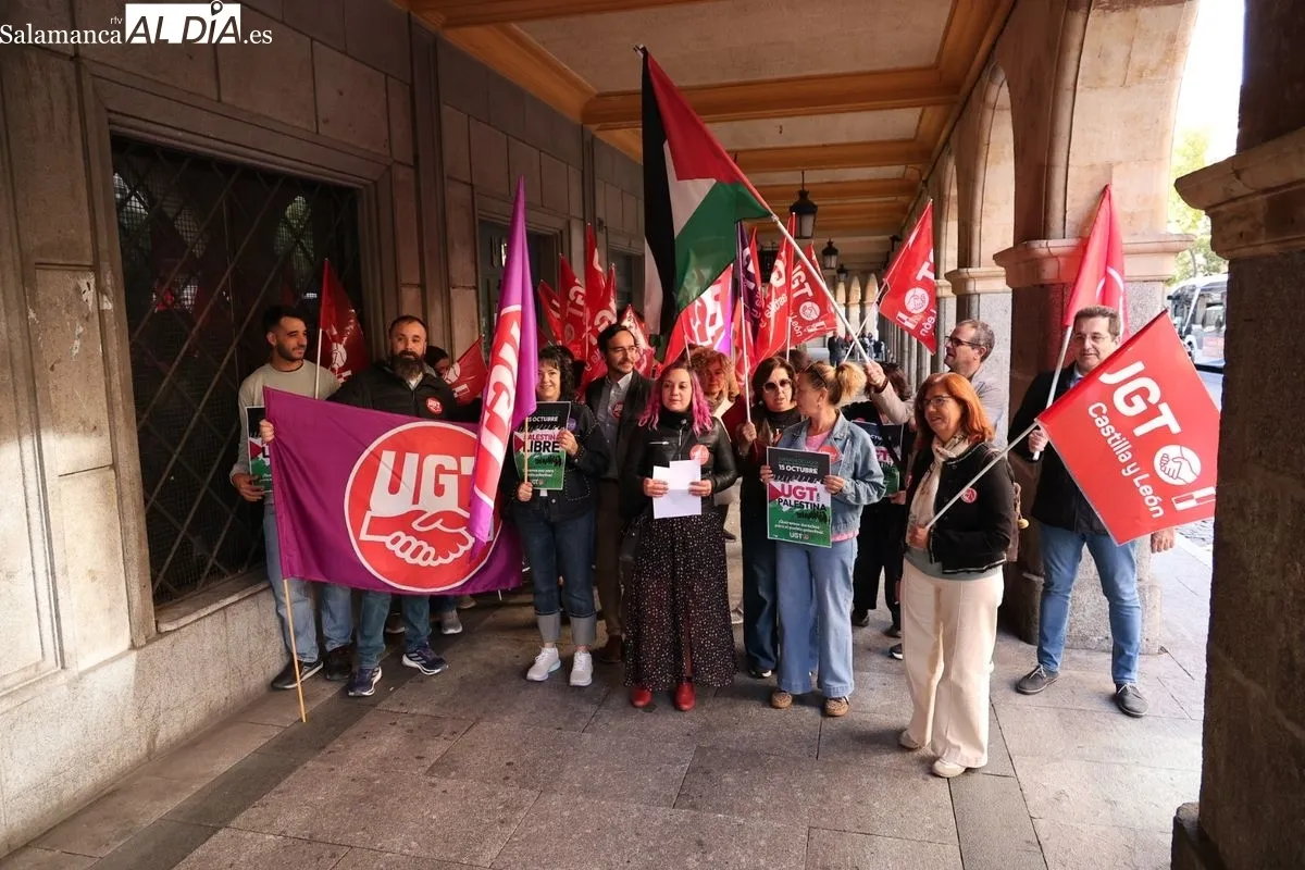 Movilización de UGT Salamanca que pide que la justicia internacional actúe por el genocidio en Gaza. Foto de David Sañudo