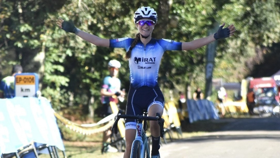 Carla Bañuls, del Mirat Team, disputará el Campeonato de Europa de Cx con la Selección Española