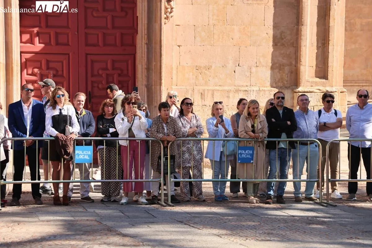 Acto del Día de la Policía Nacional en la plaza de Anaya, en Salamanca. Foto de David Sañudo