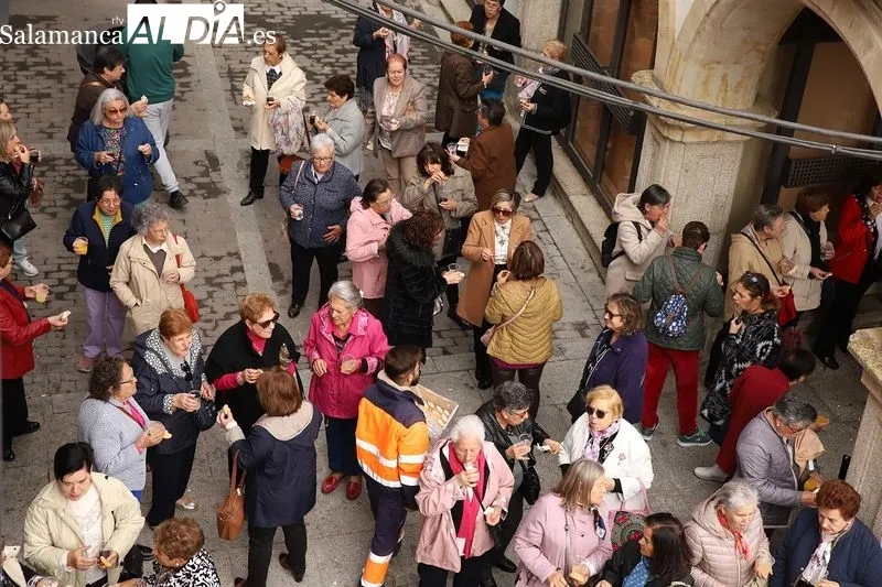 Foto 3 - Alba de Tormes celebra el D&iacute;a de la Mujer y el Deporte