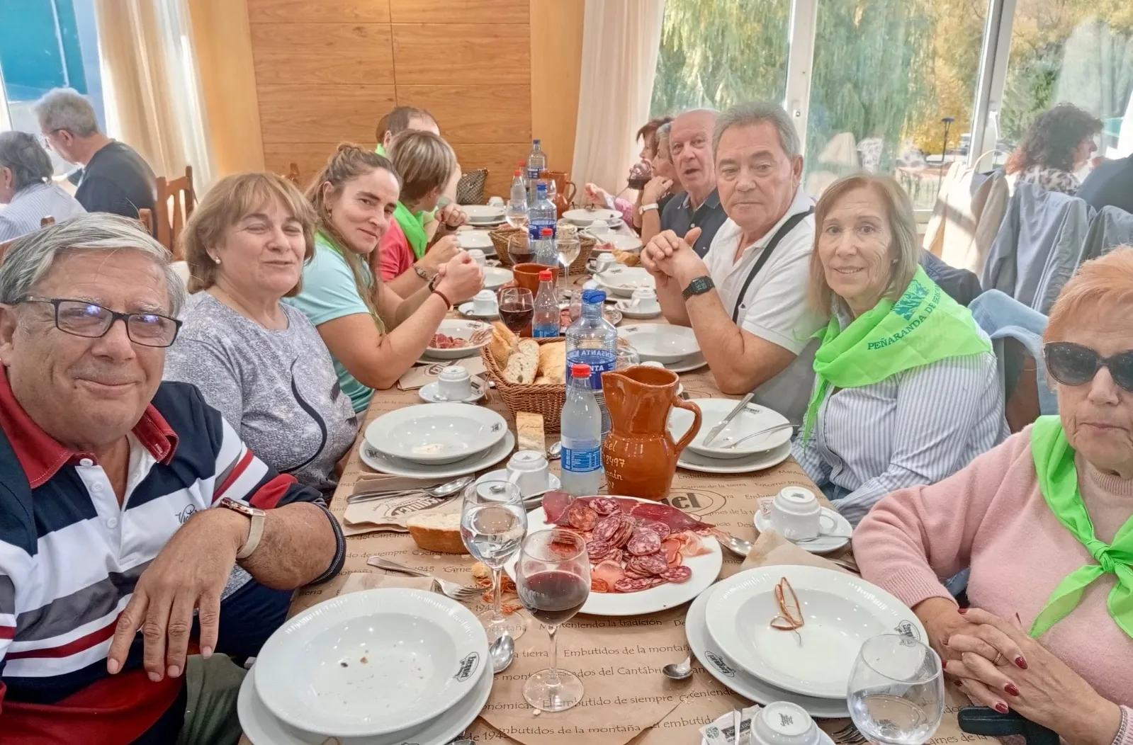 Foto 10 - Un centenar de personas conocen y disfrutan de Le&oacute;n en una nueva excursi&oacute;n de la asociaci&oacute;n de mayores San Miguel