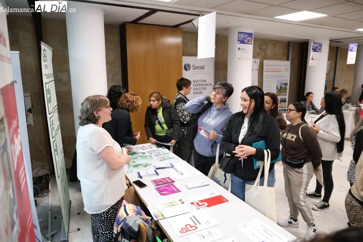 Feria de Empleo de Salamanca en la Cámara de Comercio. Foto de David Sañudo