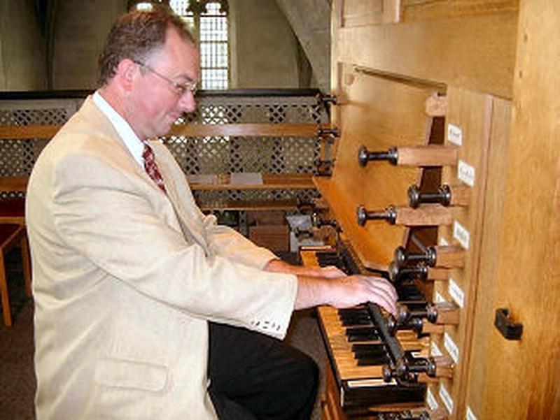 Concierto del organita Fran Heye en Lumbrales el 25 de octubre