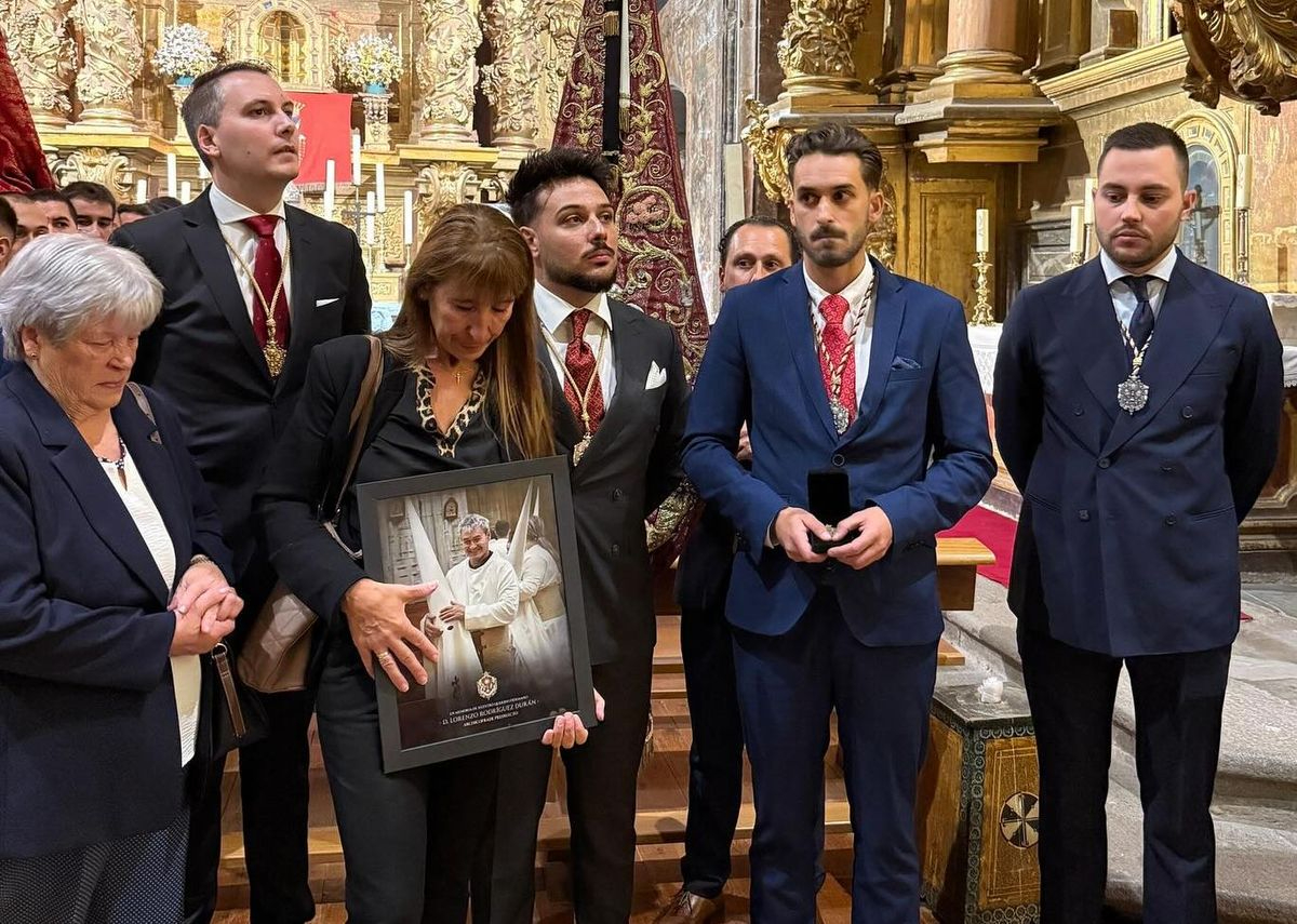 Loren Rodríguez, archicofrade predilecto del Rosario