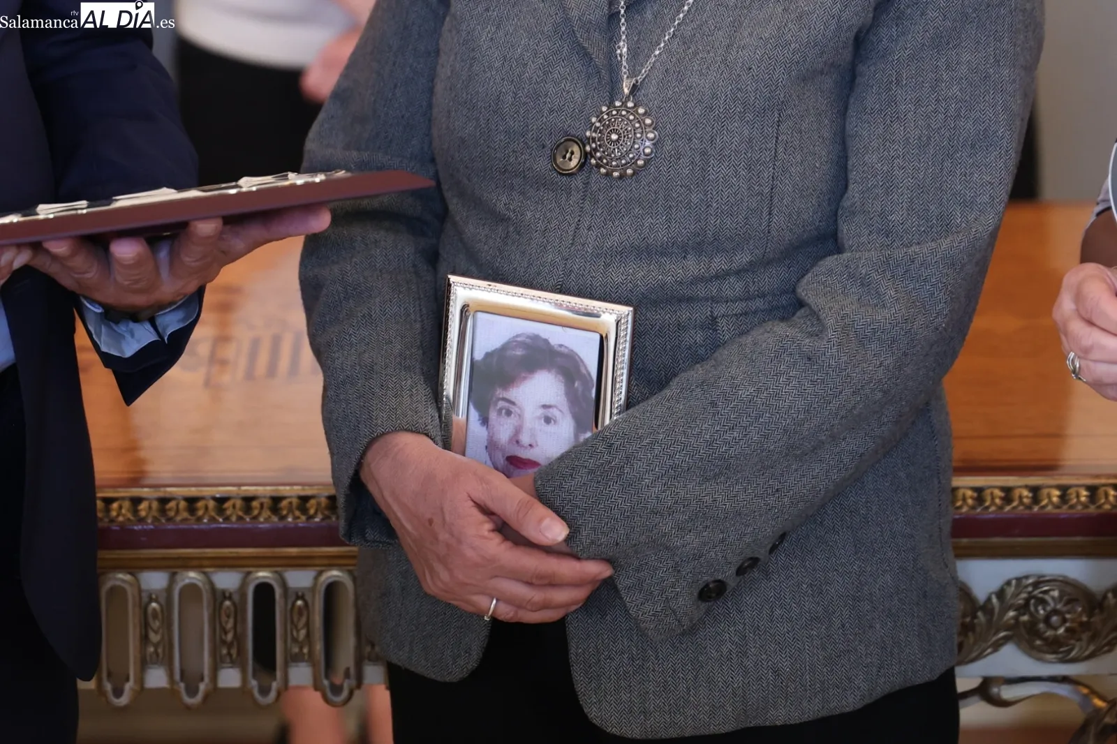Homenaje mujeres centenarias en el Ayuntamiento de Salamanca | Fotos: David Sañudo