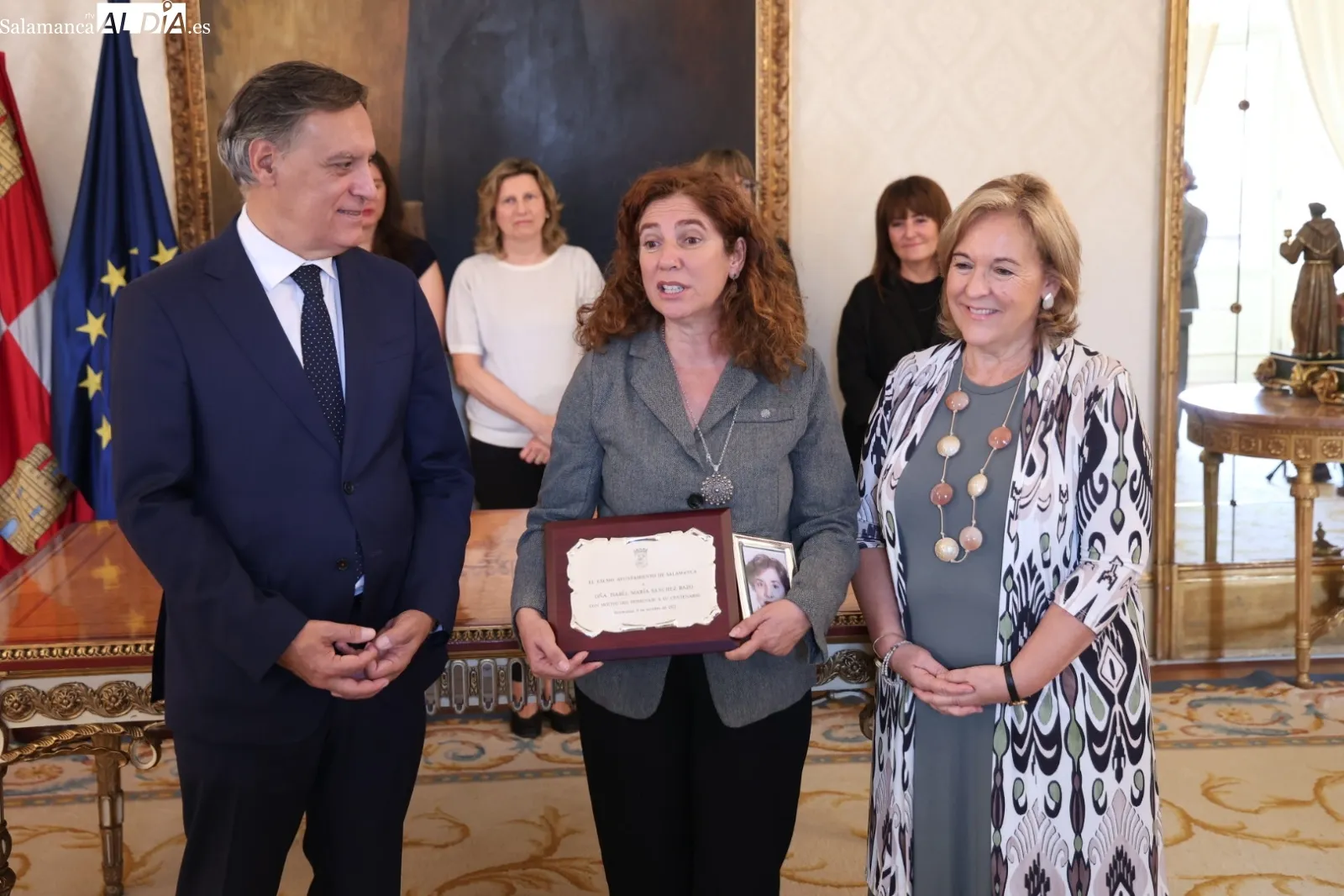 Homenaje mujeres centenarias en el Ayuntamiento de Salamanca | Fotos: David Sañudo