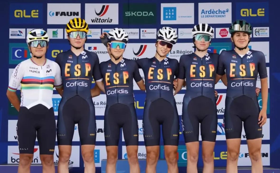 Lidia Castro (8ª) e Irene Moreno (15ª) del Mirat brillan en el Europeo de Ciclismo