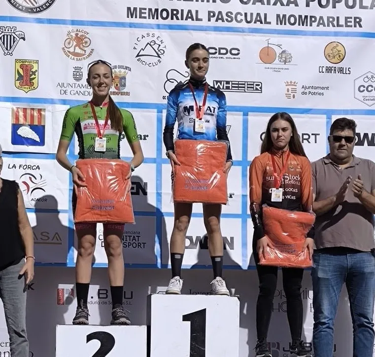 Foto 2 - El Mirat Team brilla en Valencia y Burgos antes de su concentraci&oacute;n de pretemporada