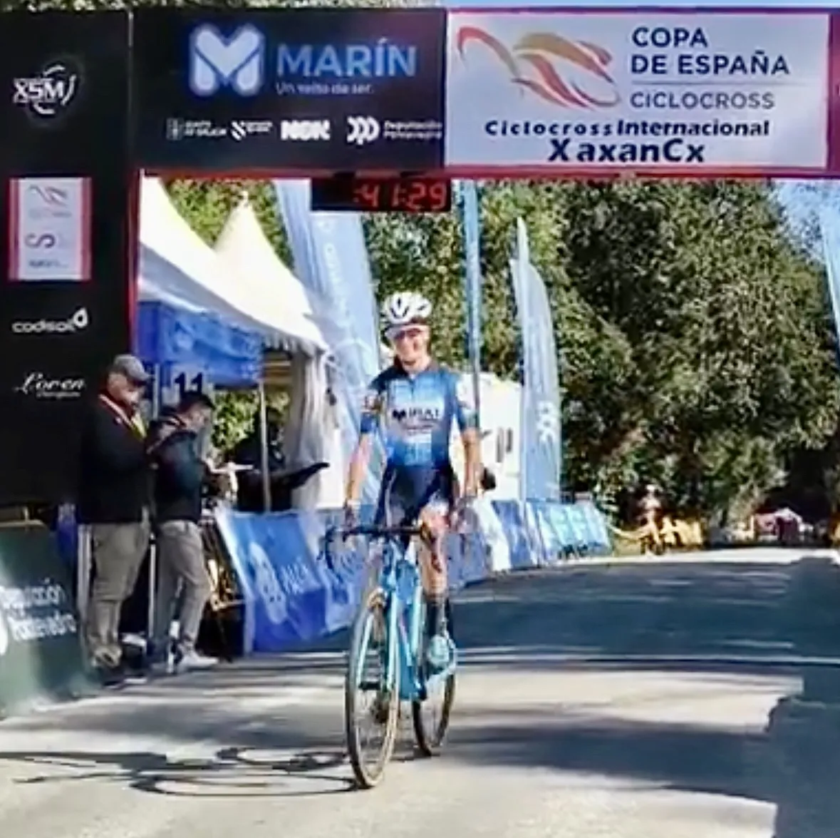 Foto 2 - Carla Ba&ntilde;uls da al Mirat Team su primera victoria en la Copa de Espa&ntilde;a de Ciclocross en Pontevedra